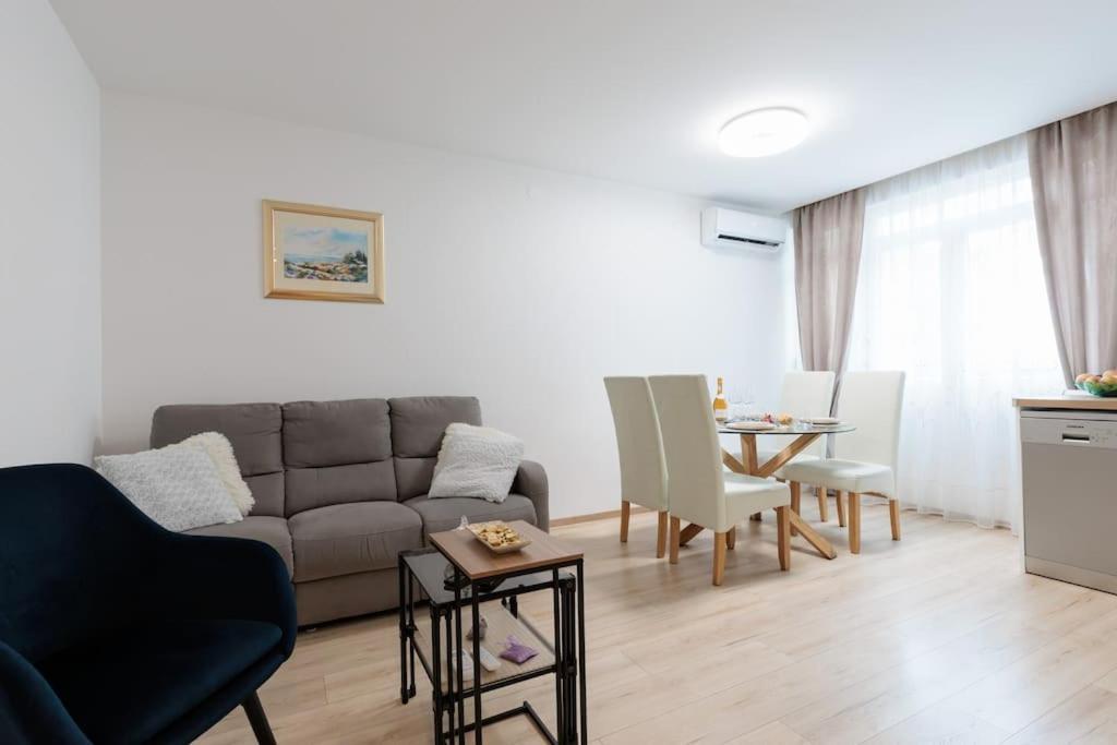 Apartment Dominicus Zadar Extérieur photo